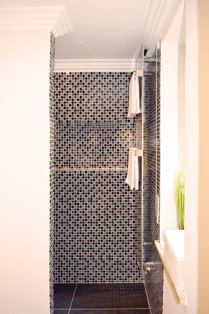 donau_lodge_suite_3_bad_4_web.jpg
